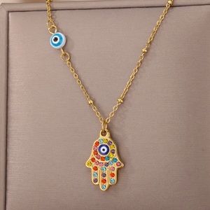 Enamel Textured Hamsa 18" Pendant Necklace in 10k Gold Plated